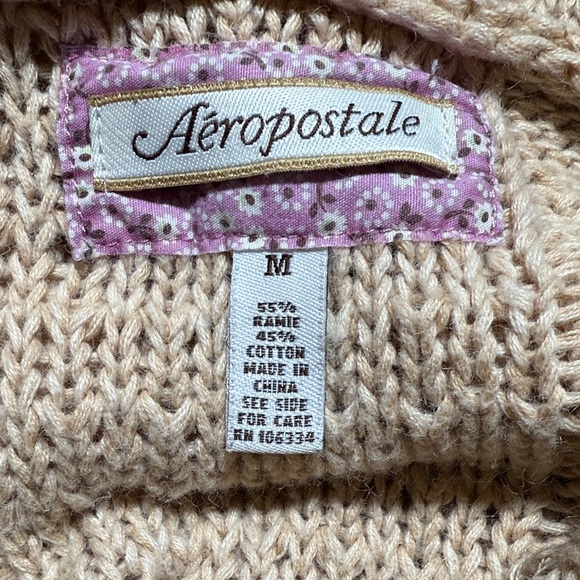 Women's Cream Cable Knit Hooded Sweater - Picture 4 of 7